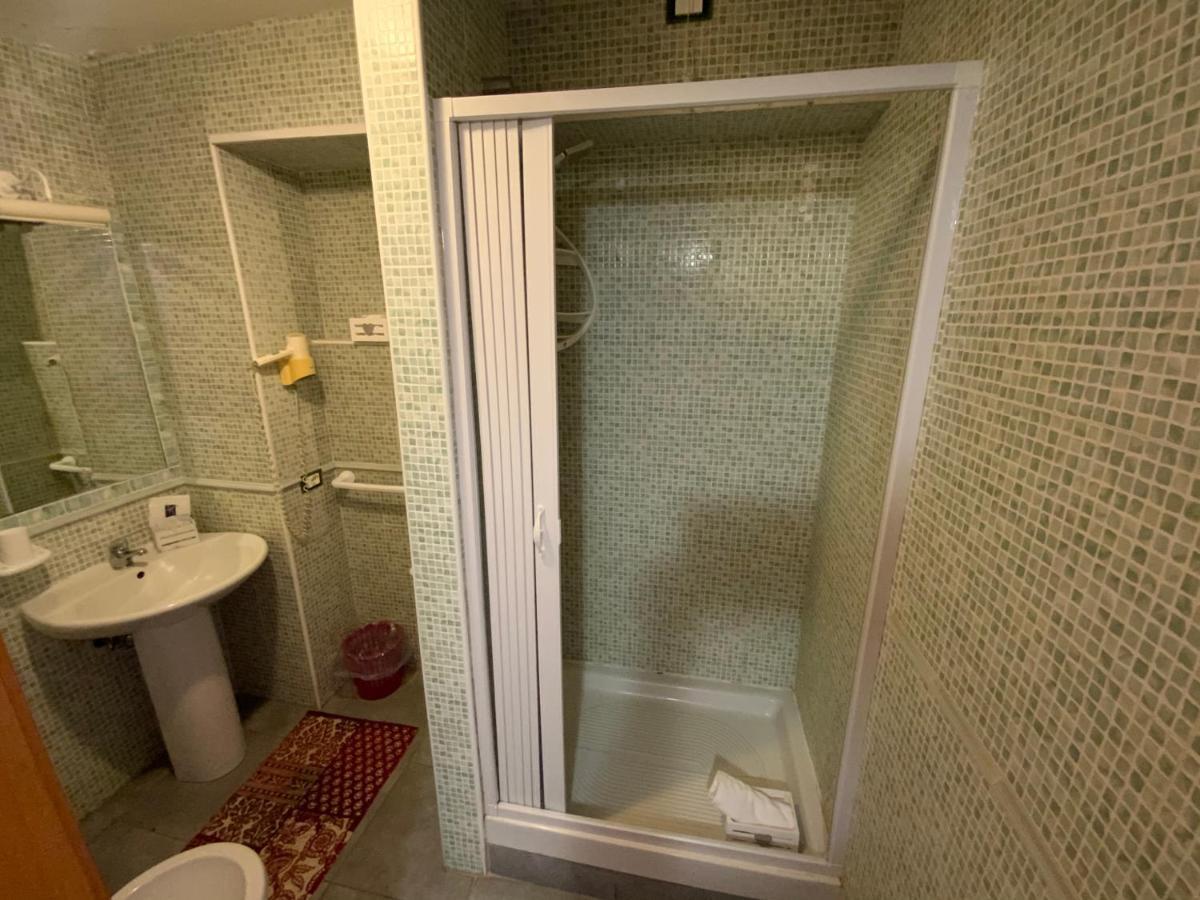 Albergo Villa Marina アンツィオ エクステリア 写真